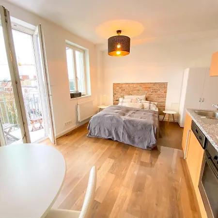아파트 Stilvolle Uber Den Dachern Von Munchen, Balkon, Aufzug